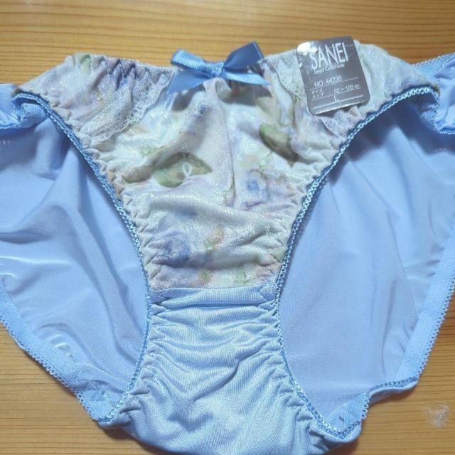 新品衣類 水色キラキラ花柄ショーツL < 女性ファッション  新品衣類 水色キラキラ花柄ショーツL  < 女性ファッションの