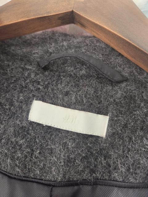 H&Mコート★イタリア生地の軽くて温かいグレーコート < ブランド H&Mコート★イタリア生地の軽くて温かいグレーコート < ブランドの