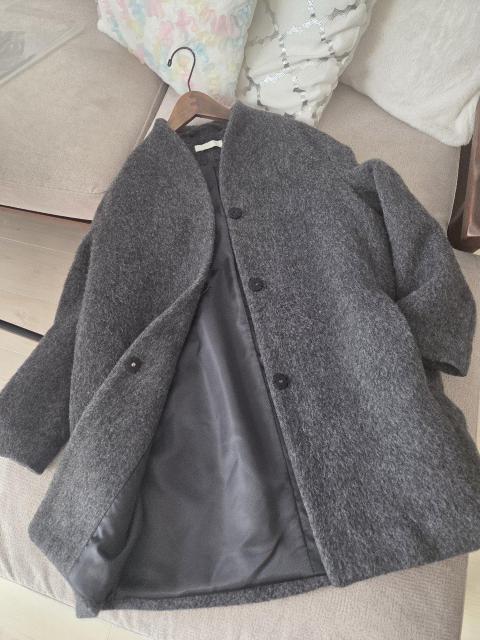 H&Mコート★イタリア生地の軽くて温かいグレーコート < ブランド H&Mコート★イタリア生地の軽くて温かいグレーコート < ブランドの