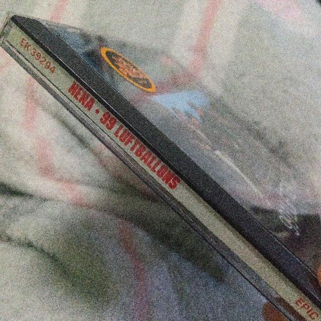 NENA�^99 LUFTBALLONS �� CD/DVD/�r�f�I�� 