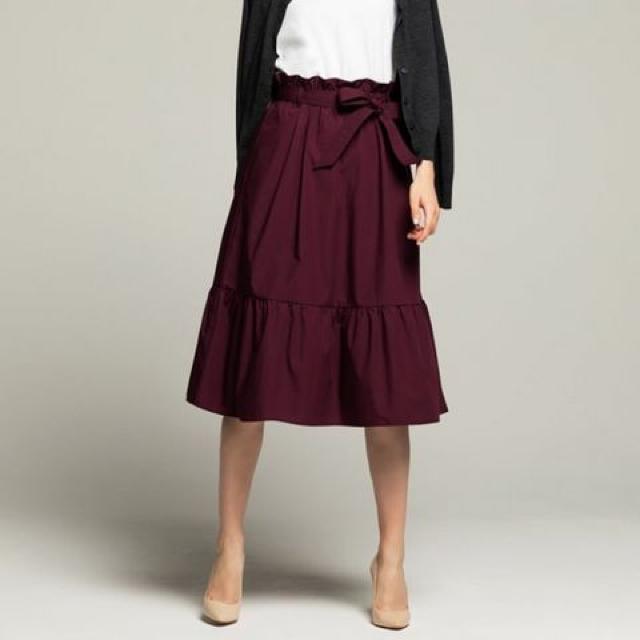 ユニクロ・ハイウエストリボンフリルスカート。パープルXL < ブランド ユニクロ・ハイウエストリボンフリルスカート。パープルXL < ブランドの