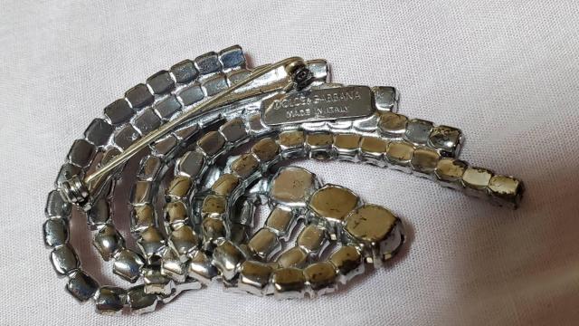 正規レア ドルチェ&ガッバーナ ラグジュアリー 5連ラインアート ビジュークリスタルブローチ L < ブランド  正規レア ドルチェ&ガッバーナ ラグジュアリー 5連ラインアート ビジュークリスタルブローチ L < ブランドの