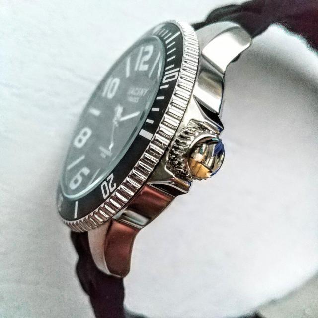 腕時計 ダイバーウォッチ SACSNY  Y'SACCS サクスニー イザック 20BAR 200M防水 ウレタンゴム ワンタッチ < 男性アクセサリー/時計  腕時計 ダイバーウォッチ SACSNY  Y'SACCS サクスニー イザック 20BAR 200M防水 ウレタンゴム ワンタッチ < 男性アクセサリー/時計の