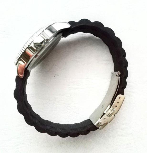 腕時計 ダイバーウォッチ SACSNY  Y'SACCS サクスニー イザック 20BAR 200M防水 ウレタンゴム ワンタッチ < 男性アクセサリー/時計  腕時計 ダイバーウォッチ SACSNY  Y'SACCS サクスニー イザック 20BAR 200M防水 ウレタンゴム ワンタッチ < 男性アクセサリー/時計の