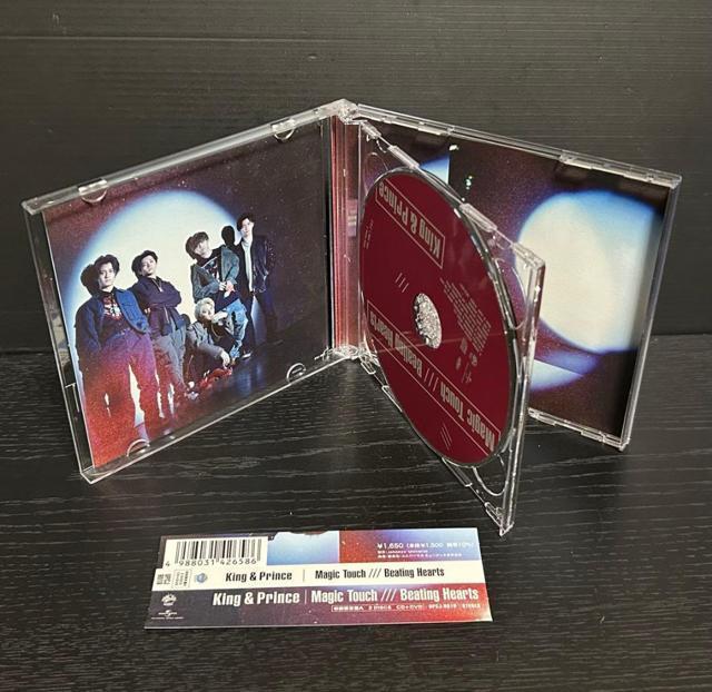 Magic Touch / Beating Hearts < タレントグッズ Magic Touch / Beating Hearts < タレントグッズの