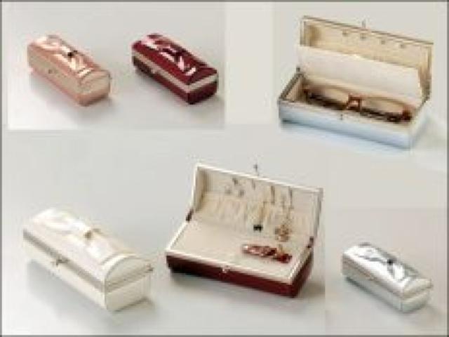 可愛い♪エナメル光沢 リボン眼鏡&アクセサリーケース シルバー < ヘルス/ビューティー  可愛い♪エナメル光沢 リボン眼鏡&アクセサリーケース シルバー < ヘルス/ビューティーの