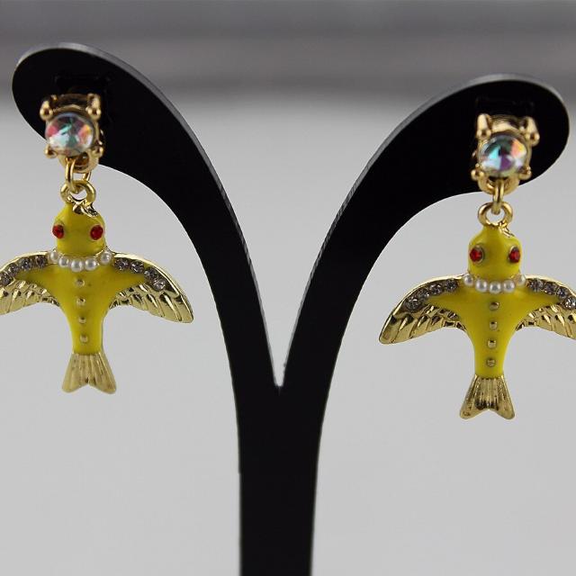 Vi AeB[NFsAX  ANZT[/v 