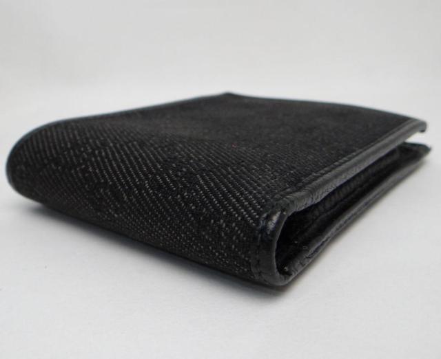 GUCCI グッチ 143384 GGキャンバス 二つ折り財布 ブラック【送料無料】 < ブランド GUCCI グッチ 143384 GGキャンバス 二つ折り財布 ブラック【送料無料】 < ブランドの