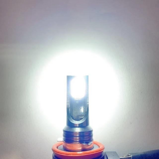 9005 HB3 LEDバルブ6000ケルビン2個組 明るい1400lm 爆光平面LED3030長寿命LEDライト 純正交換 < 自動車/バイク 9005 HB3 LEDバルブ6000ケルビン2個組 明るい1400lm 爆光平面LED3030長寿命LEDライト 純正交換 < 自動車/バイク