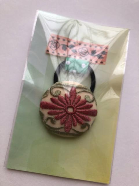 ハンドメイド ヘアゴム 特大 くるみボタン インドレース < 女性ファッション  ハンドメイド ヘアゴム 特大 くるみボタン インドレース < 女性ファッションの