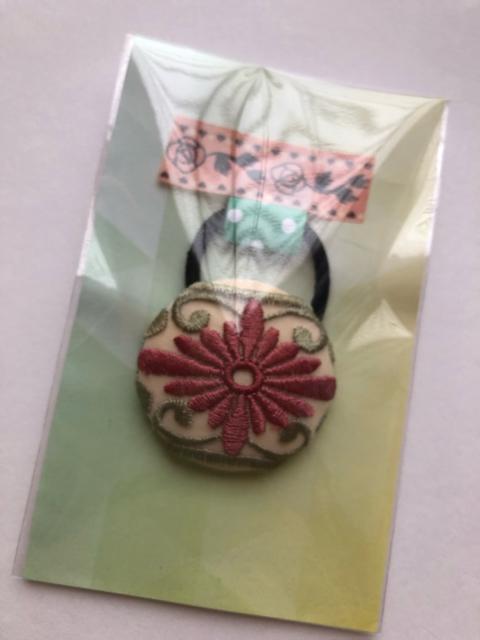 ハンドメイド ヘアゴム 特大 くるみボタン インドレース < 女性ファッション  ハンドメイド ヘアゴム 特大 くるみボタン インドレース < 女性ファッションの