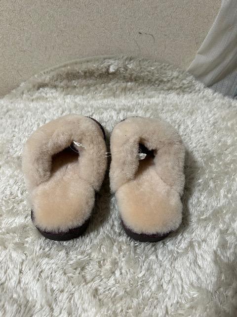 VinuknuuksheepskinT_