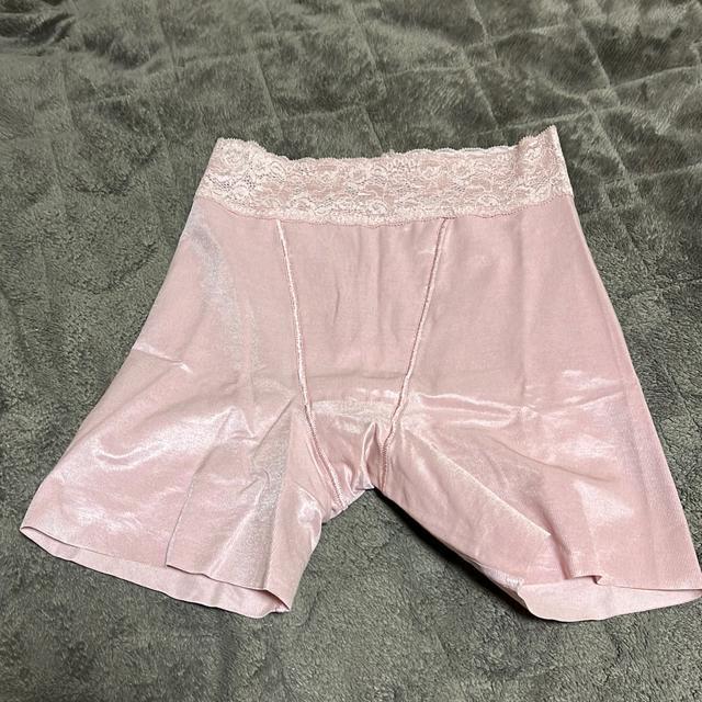 ☆☆☆タンス整理品 衣類 おまとめOK ホームクリーニング済み ピンク系 トリンプ ガードル Mサイズ < 女性ファッション  ☆☆☆タンス整理品 衣類 おまとめOK ホームクリーニング済み ピンク系 トリンプ ガードル Mサイズ  < 女性ファッションの