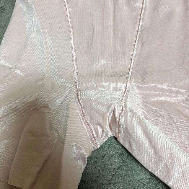 ☆☆☆タンス整理品 衣類 おまとめOK ホームクリーニング済み ピンク系 トリンプ ガードル Mサイズ < 女性ファッション  ☆☆☆タンス整理品 衣類 おまとめOK ホームクリーニング済み ピンク系 トリンプ ガードル Mサイズ < 女性ファッションの