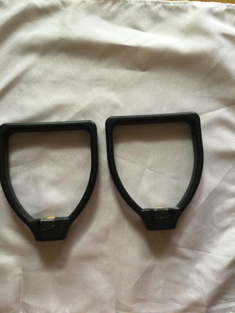 トレーニングチューブ用 グリップ 持ち手 ハンドル  C153 < ヘルス/ビューティー  トレーニングチューブ用 グリップ 持ち手 ハンドル  C153  < ヘルス/ビューティーの