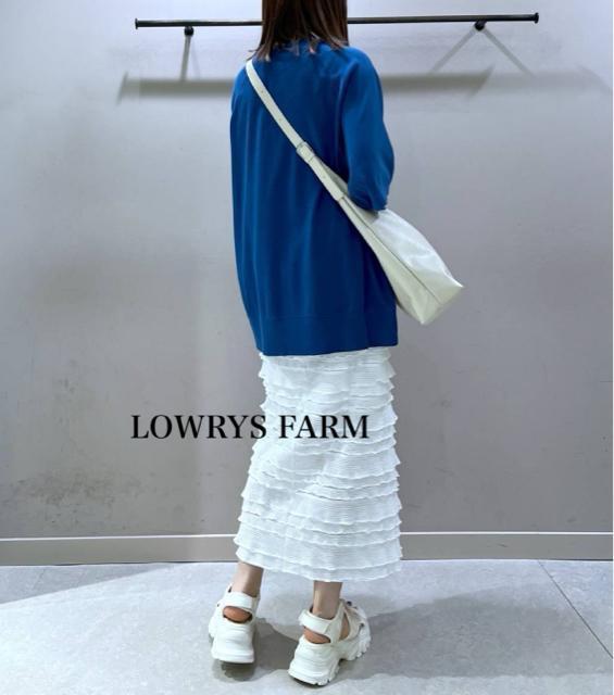 Vi@LOWRYS FARMBIGTVc