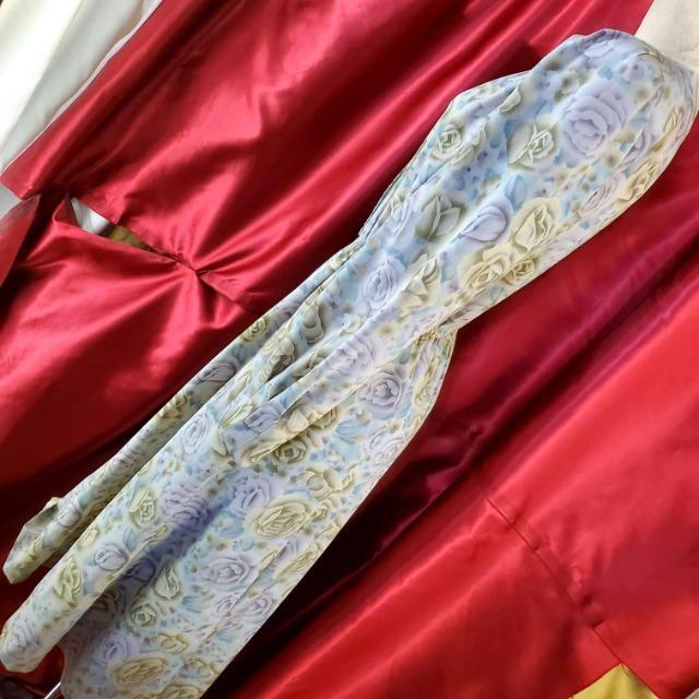 込み★絵麻亥由★素敵!!薔薇柄フレアーロングワンピース★9号★訳アリ < 女性ファッション 込み★絵麻亥由★素敵!!薔薇柄フレアーロングワンピース★9号★訳アリ < 女性ファッションの