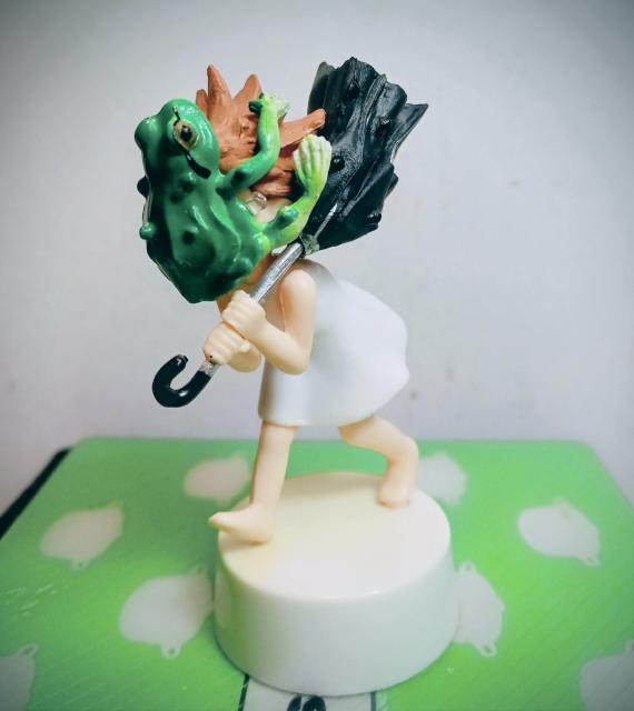 風の強い日 カエルが、フィギュア中古 < インテリア/ライフ 風の強い日 カエルが、フィギュア中古 < インテリア/ライフの