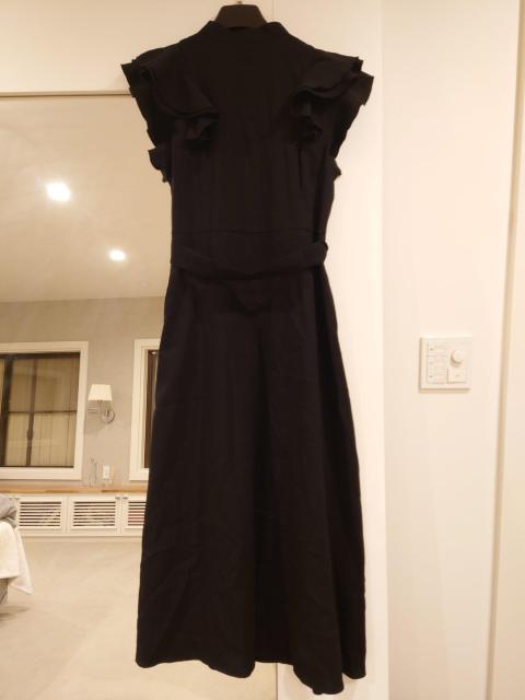 黒ロングワンピース 半袖フリル Мサイズ < 女性ファッション 黒ロングワンピース 半袖フリル Мサイズ < 女性ファッションの
