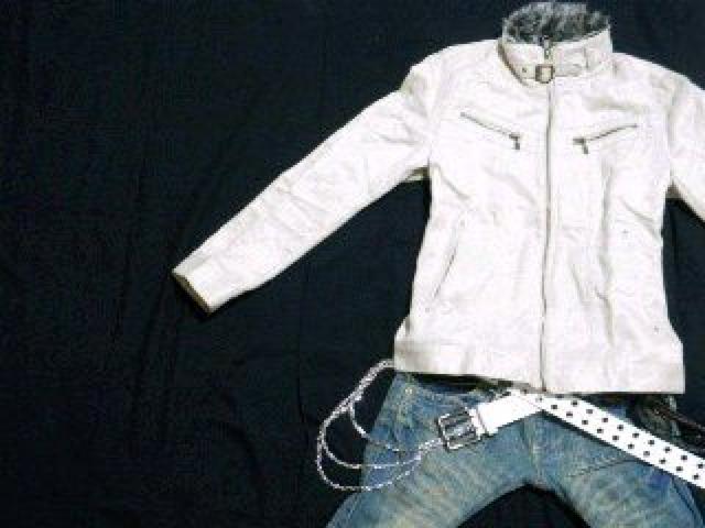 【LOUIS CHAVLON】2way♪ファー&ベルト付 ライダーズジャケット < 男性ファッション 【LOUIS CHAVLON】2way♪ファー&ベルト付 ライダーズジャケット < 男性ファッションの