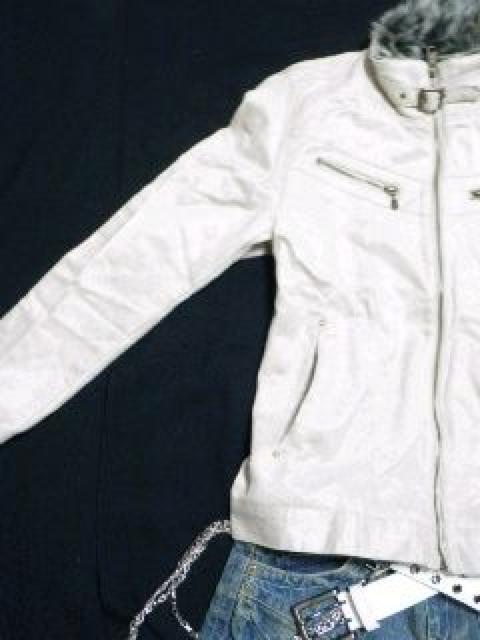 【LOUIS CHAVLON】2way♪ファー&ベルト付 ライダーズジャケット < 男性ファッション 【LOUIS CHAVLON】2way♪ファー&ベルト付 ライダーズジャケット < 男性ファッションの