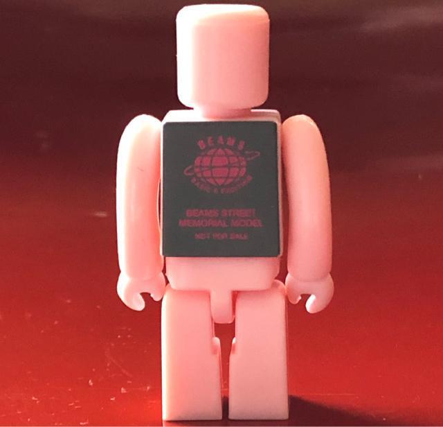 《ビームス》100% キューブリック BEAMS kubrick フィギュア デザイナーズトイ ベアブリック ビンテージ TOY < ホビー  《ビームス》100% キューブリック BEAMS kubrick フィギュア デザイナーズトイ ベアブリック ビンテージ TOY < ホビーの