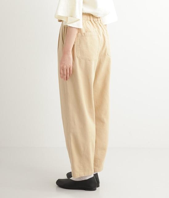 *BLUCIELO* ストレッチピケ サーカスパンツ 新品 ベージュ < 女性ファッション *BLUCIELO* ストレッチピケ サーカスパンツ 新品 ベージュ < 女性ファッションの