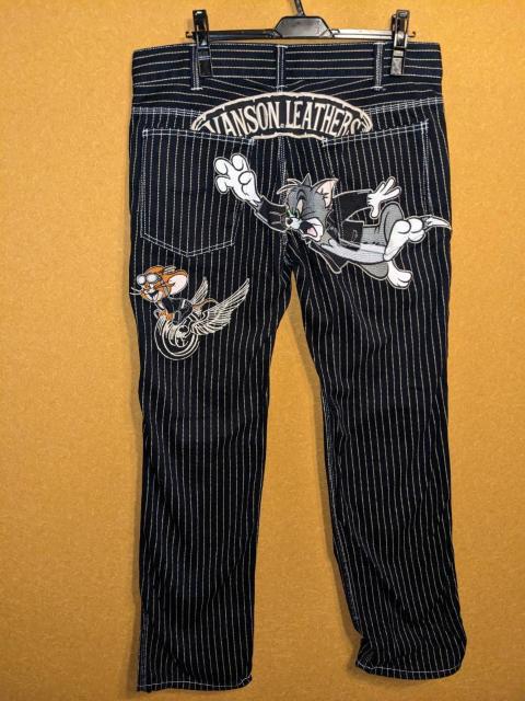 VANSONトムとジェリー ジーンズ 総刺繍 ウォバッシュストライプパンツ < 男性ファッション  VANSONトムとジェリー ジーンズ 総刺繍 ウォバッシュストライプパンツ < 男性ファッションの