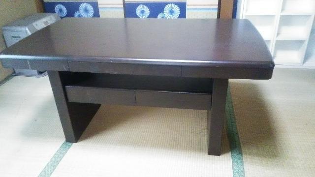 ニトリで数年前に購入した引き出し付きテーブル埼玉県八潮市に保管 < インテリア/ライフ  ニトリで数年前に購入した引き出し付きテーブル埼玉県八潮市に保管 < インテリア/ライフの