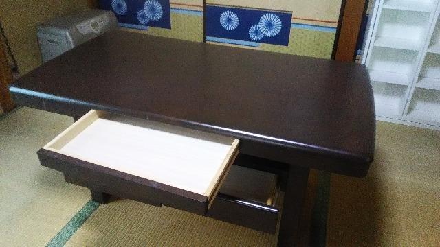 ニトリで数年前に購入した引き出し付きテーブル埼玉県八潮市に保管 < インテリア/ライフ  ニトリで数年前に購入した引き出し付きテーブル埼玉県八潮市に保管 < インテリア/ライフの