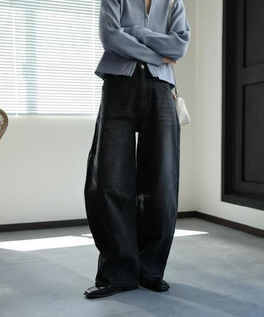 ap retroデニムカーブパンツ < 女性ファッション ap retroデニムカーブパンツ < 女性ファッションの