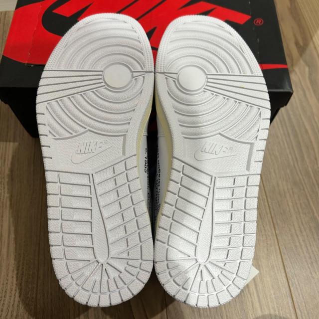 OFF-WHITE × NIKE AIR JORDAN 1 オフホワイト × ナイキ エアジョーダン1 スニーカー < ブランド OFF-WHITE × NIKE AIR JORDAN 1 オフホワイト × ナイキ エアジョーダン1 スニーカー < ブランドの