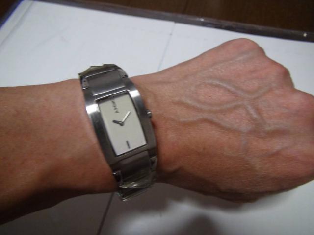 DKNY NH[c{[CY^Cvjp@mFς!B  jANZT[/v 