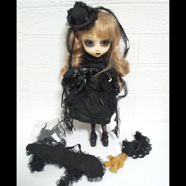 激レア★Pullip-プーリップ【初期】 Noir-ノアール【絶版】ゴス < おもちゃ  激レア★Pullip-プーリップ【初期】 Noir-ノアール【絶版】ゴス < おもちゃの