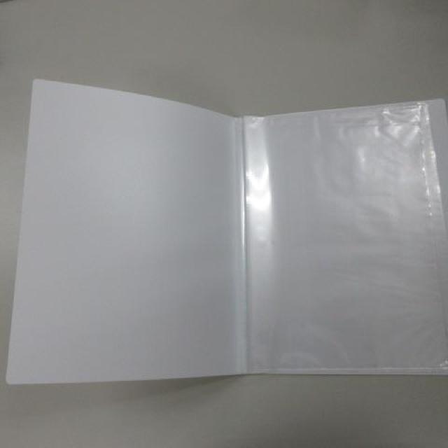 新品未使用品 A4 ファイル ホワイト < インテリア/ライフ  新品未使用品 A4 ファイル ホワイト < インテリア/ライフの