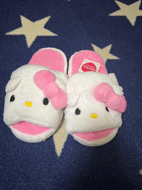 サンリオお部屋スリッパ < おもちゃ  サンリオお部屋スリッパ  < おもちゃの