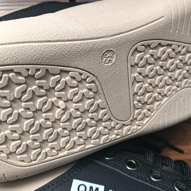 新品 22.5cm レディース スニーカー ブラック シューズ 靴 カジュアル < 女性ファッション  新品 22.5cm レディース スニーカー ブラック シューズ 靴 カジュアル < 女性ファッションの