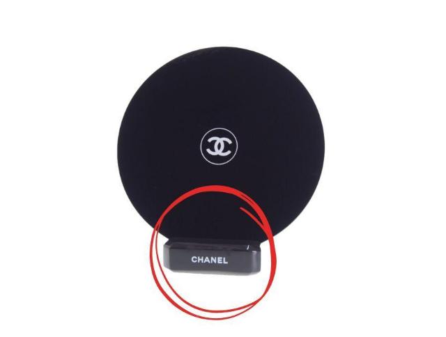 �V���l�� �m�x���e�B ��ド�E���h�~���[��� �K���X�X�^���h CHANEL BEAUTE �y���K�i�z �� �u�����h�� 