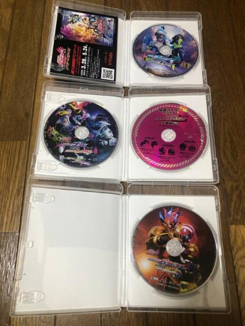 【特撮Blu-ray】仮面ライダーエグゼイド トリロジー アナザーエンディング コンプリートBOX < CD/DVD/ビデオ  【特撮Blu-ray】仮面ライダーエグゼイド トリロジー アナザーエンディング コンプリートBOX < CD/DVD/ビデオの