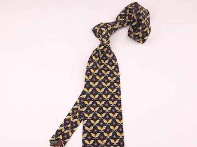 ネクタイ メンズ カジュアル オシャレ ビジネス 蝶々 総柄 イエロー < 男性ファッション ネクタイ メンズ カジュアル オシャレ ビジネス 蝶々 総柄 イエロー < 男性ファッションの