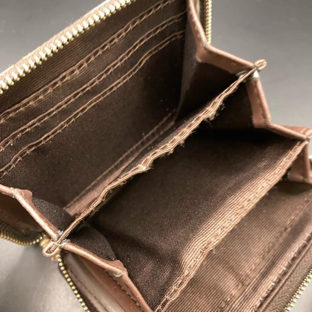 ���� Bebe Dayan �R�C���P�[�X ���z �� �j���t�@�b�V������ 