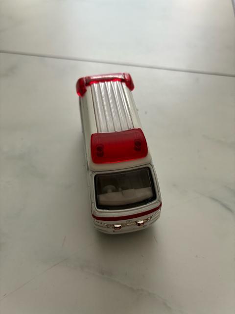トミカTOMICA救急車 < ホビー トミカTOMICA救急車 < ホビーの