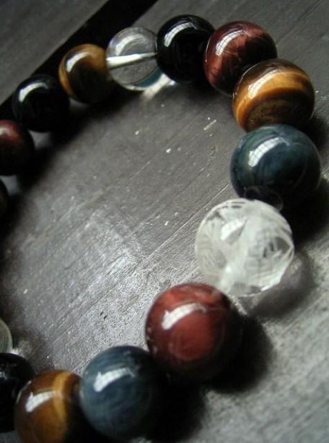 12ミリ玉 龍彫水晶x3色タイガーアイxオニキスブレスレット < 男性アクセサリー/時計 12ミリ玉 龍彫水晶x3色タイガーアイxオニキスブレスレット < 男性アクセサリー/時計の