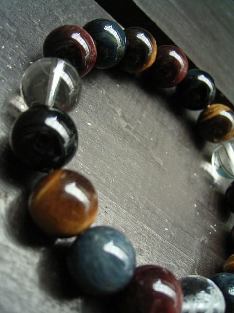12ミリ玉 龍彫水晶x3色タイガーアイxオニキスブレスレット < 男性アクセサリー/時計 12ミリ玉 龍彫水晶x3色タイガーアイxオニキスブレスレット < 男性アクセサリー/時計の