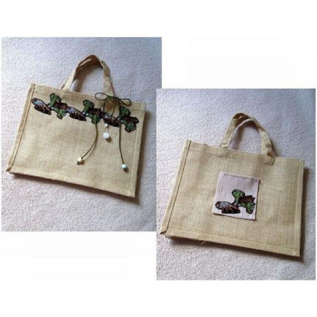 ハンドメイド◆ネックレス チョーカー付◆麻 ジュート トートバッグ◆ベージュ < 女性ファッション  ハンドメイド◆ネックレス チョーカー付◆麻 ジュート トートバッグ◆ベージュ  < 女性ファッションの