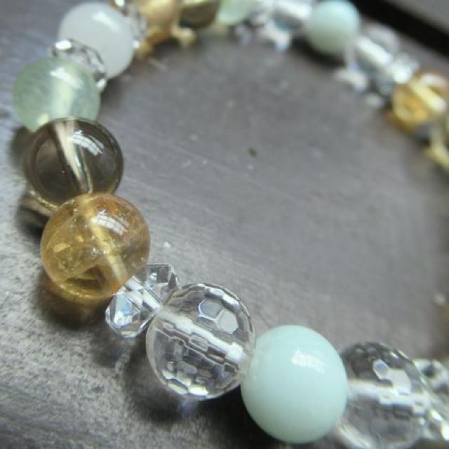翡翠xレモンクォーツxシトリンxプレナイトブレスレット < 女性アクセサリー/時計 翡翠xレモンクォーツxシトリンxプレナイトブレスレット < 女性アクセサリー/時計の