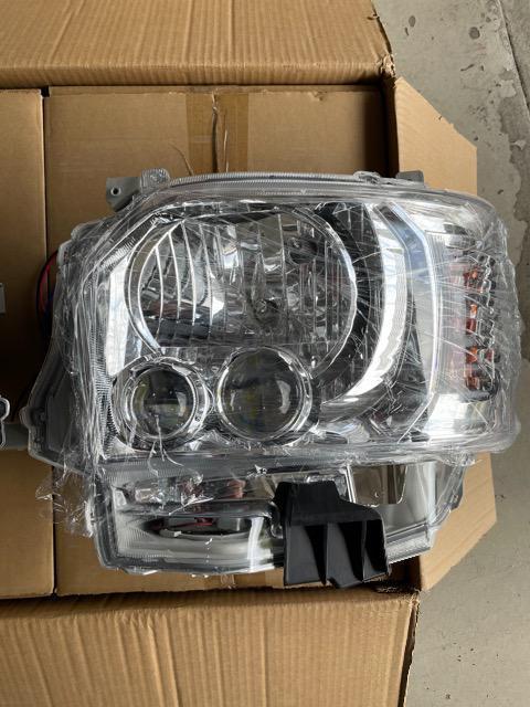 新品!200系 ハイエース 4型 LEDヘッドライト 左右セット < 自動車/バイク 新品!200系 ハイエース 4型 LEDヘッドライト 左右セット < 自動車/バイク