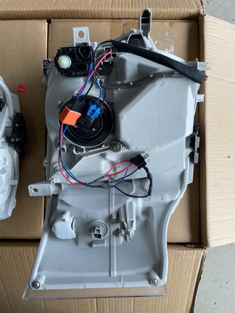 新品!200系 ハイエース 4型 LEDヘッドライト 左右セット < 自動車/バイク 新品!200系 ハイエース 4型 LEDヘッドライト 左右セット < 自動車/バイク