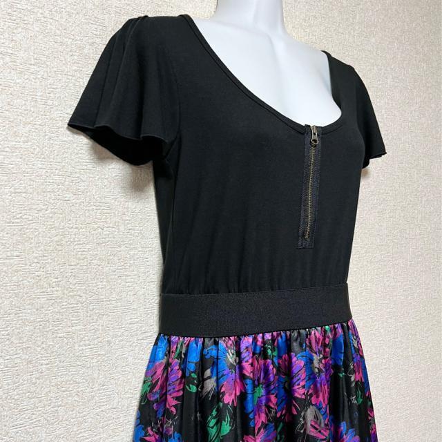 【Smacky Glam】胸元ジップ☆花柄サテン切替コンビワンピース < ブランド  【Smacky Glam】胸元ジップ☆花柄サテン切替コンビワンピース < ブランドの