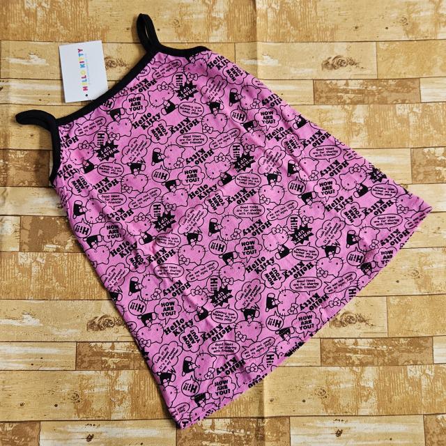 新品*タグ付き*ハローキティ*総柄*キャミソール*キティちゃん*英字*吹き出しセリフ*ピンク×黒*ロング*チュニック*90 < キッズ/ベビー 新品*タグ付き*ハローキティ*総柄*キャミソール*キティちゃん*英字*吹き出しセリフ*ピンク×黒*ロング*チュニック*90 < キッズ/ベビーの